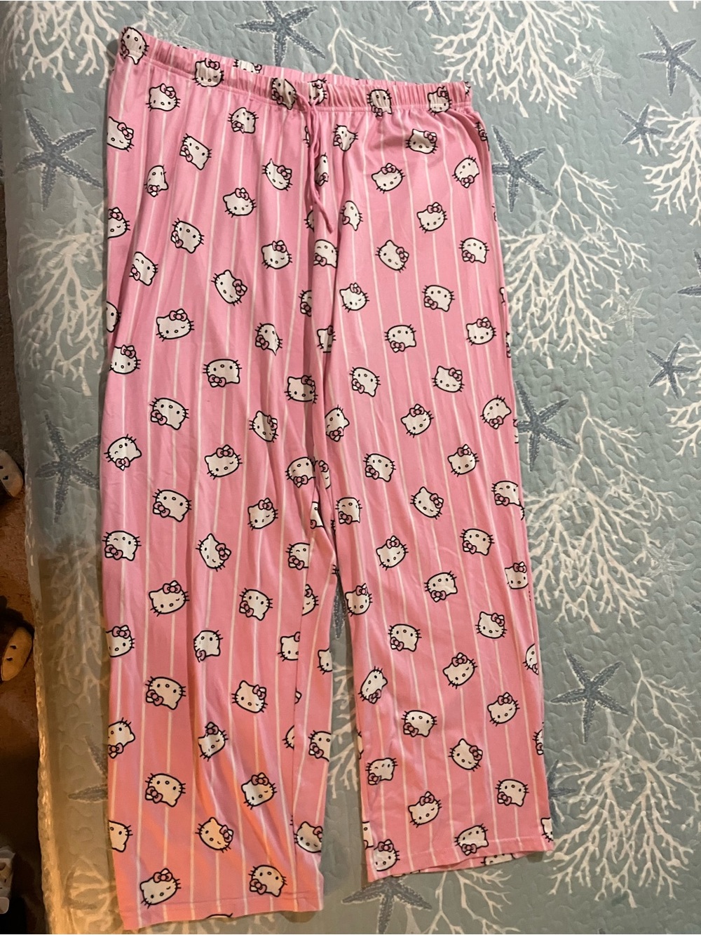 Hello Kitty by Sanrio woman size XL sleepwear pants
